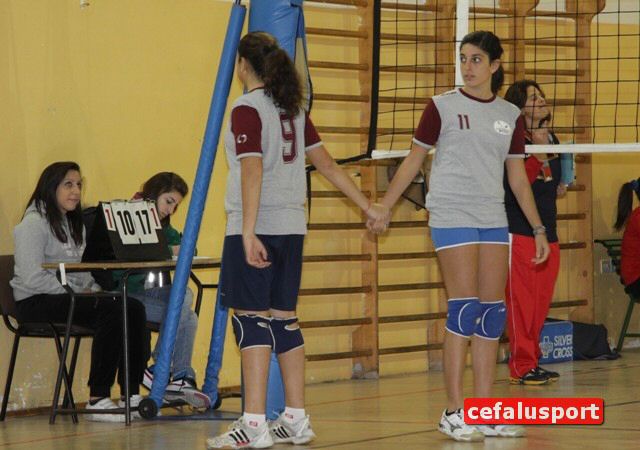 101124_U16Bagheria 153y_tn.jpg